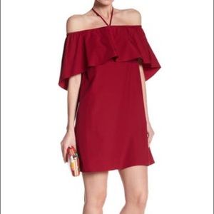 Alice + Olive Jada caped shift dress